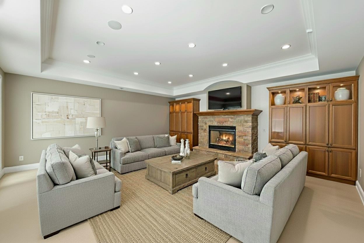 Detail Gallery Image 25 of 36 For 1826 Waverley St, Palo Alto,  CA 94301 - 4 Beds | 4 Baths