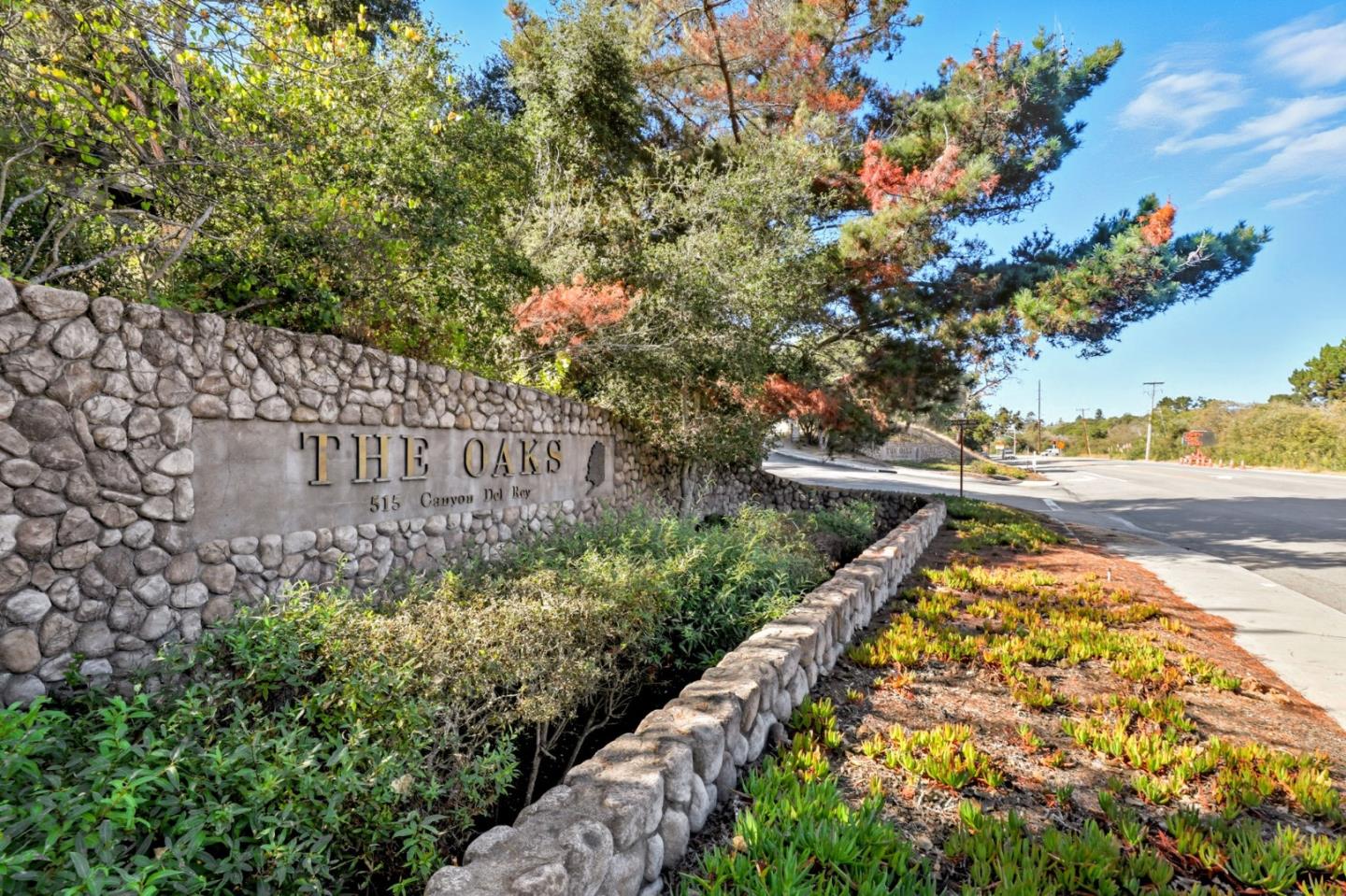 Detail Gallery Image 16 of 22 For 730 Pheasant Ridge Rd, Monterey,  CA 93940 - 2 Beds | 2 Baths