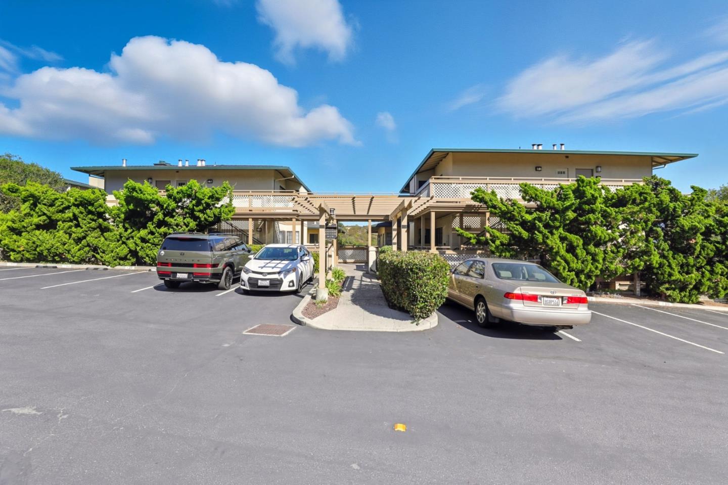 Detail Gallery Image 19 of 22 For 730 Pheasant Ridge Rd, Monterey,  CA 93940 - 2 Beds | 2 Baths