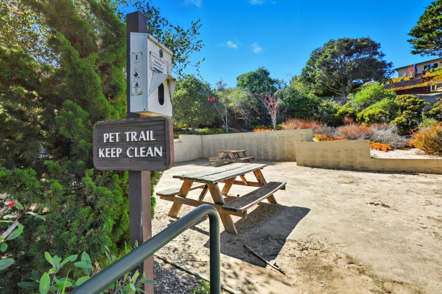 Detail Gallery Image 21 of 22 For 730 Pheasant Ridge Rd, Monterey,  CA 93940 - 2 Beds | 2 Baths