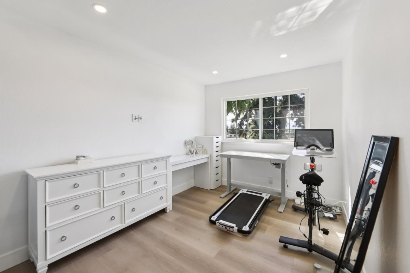 Detail Gallery Image 17 of 42 For 3440 Rubion Dr, San Jose,  CA 95148 - 4 Beds | 2 Baths