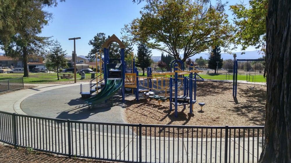 Detail Gallery Image 42 of 42 For 3440 Rubion Dr, San Jose,  CA 95148 - 4 Beds | 2 Baths