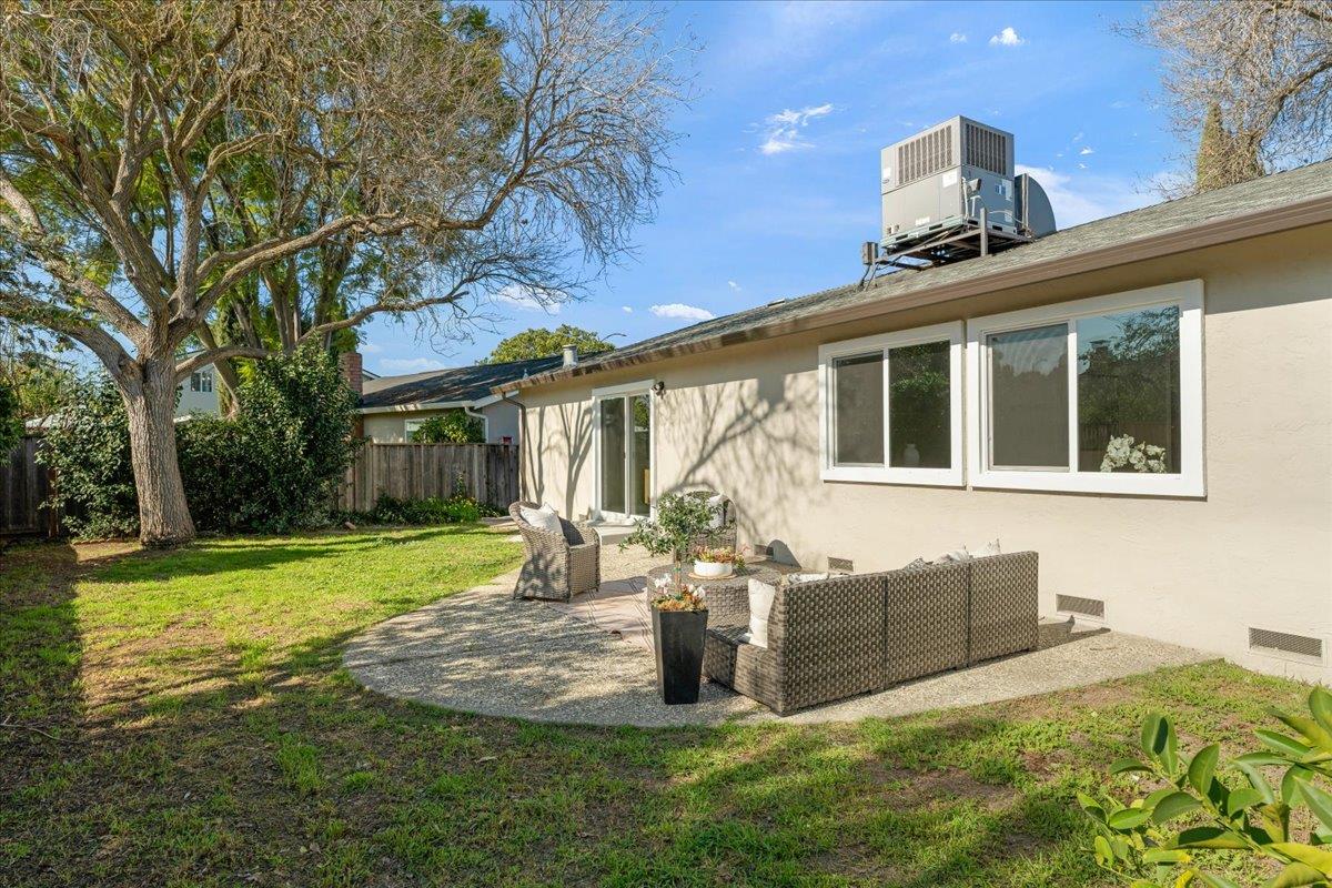 Detail Gallery Image 31 of 34 For 6575 Kaneko Dr, San Jose,  CA 95119 - 4 Beds | 2 Baths