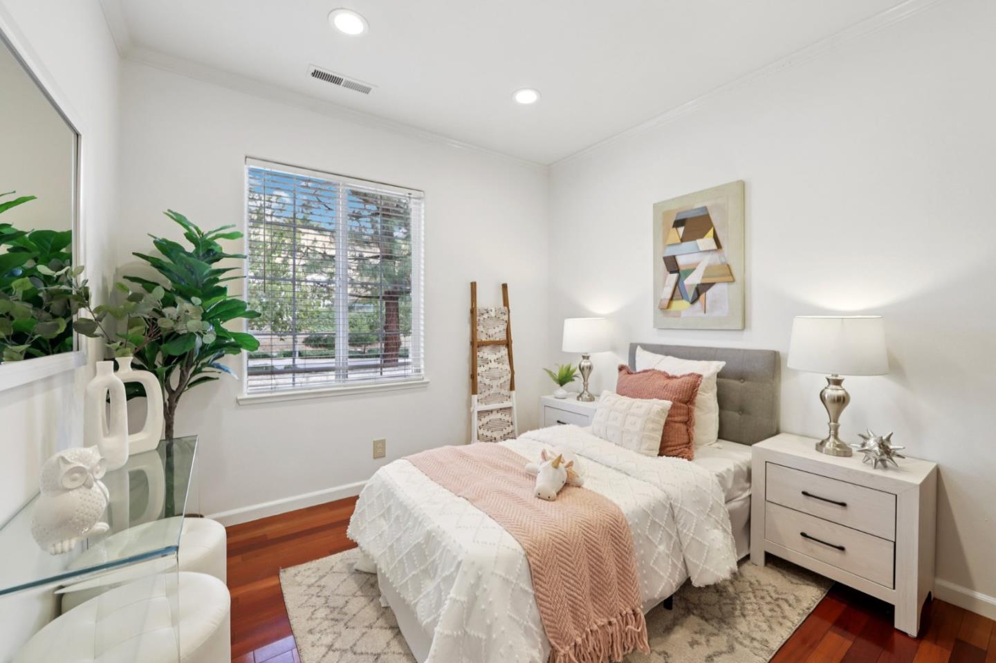 Detail Gallery Image 30 of 70 For 3858 Evangelho Cir, San Jose,  CA 95148 - 4 Beds | 2/1 Baths