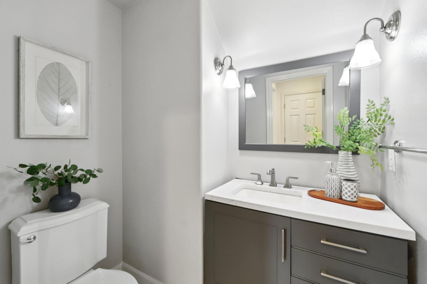 Detail Gallery Image 37 of 70 For 3858 Evangelho Cir, San Jose,  CA 95148 - 4 Beds | 2/1 Baths