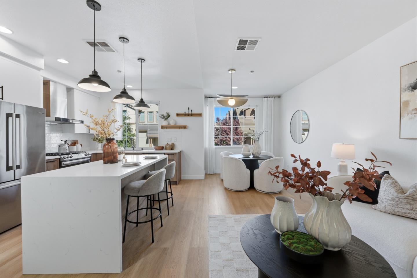 Detail Gallery Image 16 of 68 For 35005 11th St, Union City,  CA 94587 - 4 Beds | 3 Baths