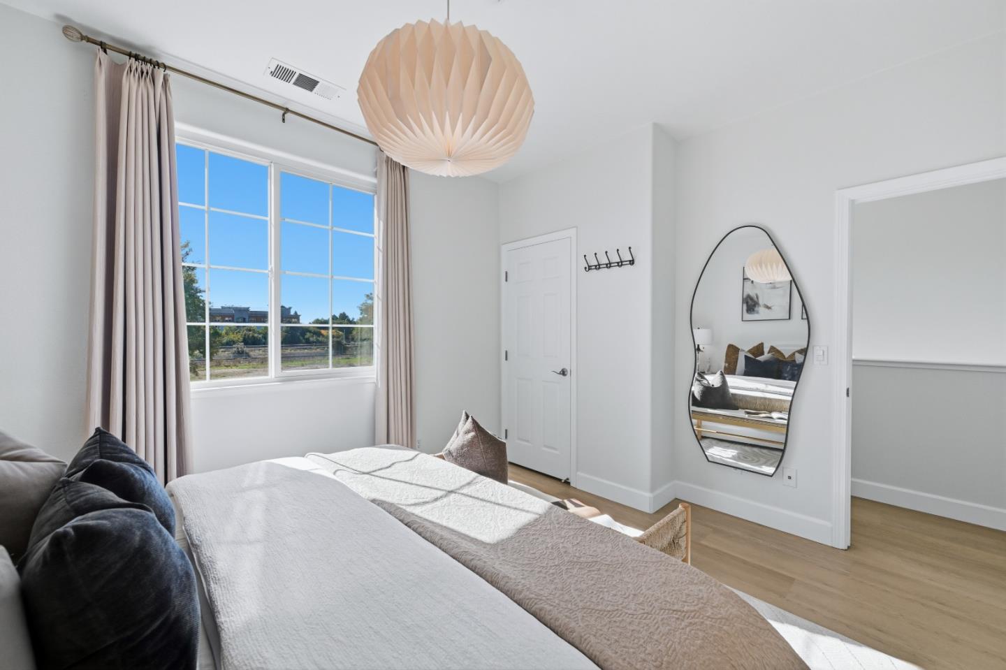 Detail Gallery Image 33 of 68 For 35005 11th St, Union City,  CA 94587 - 4 Beds | 3 Baths