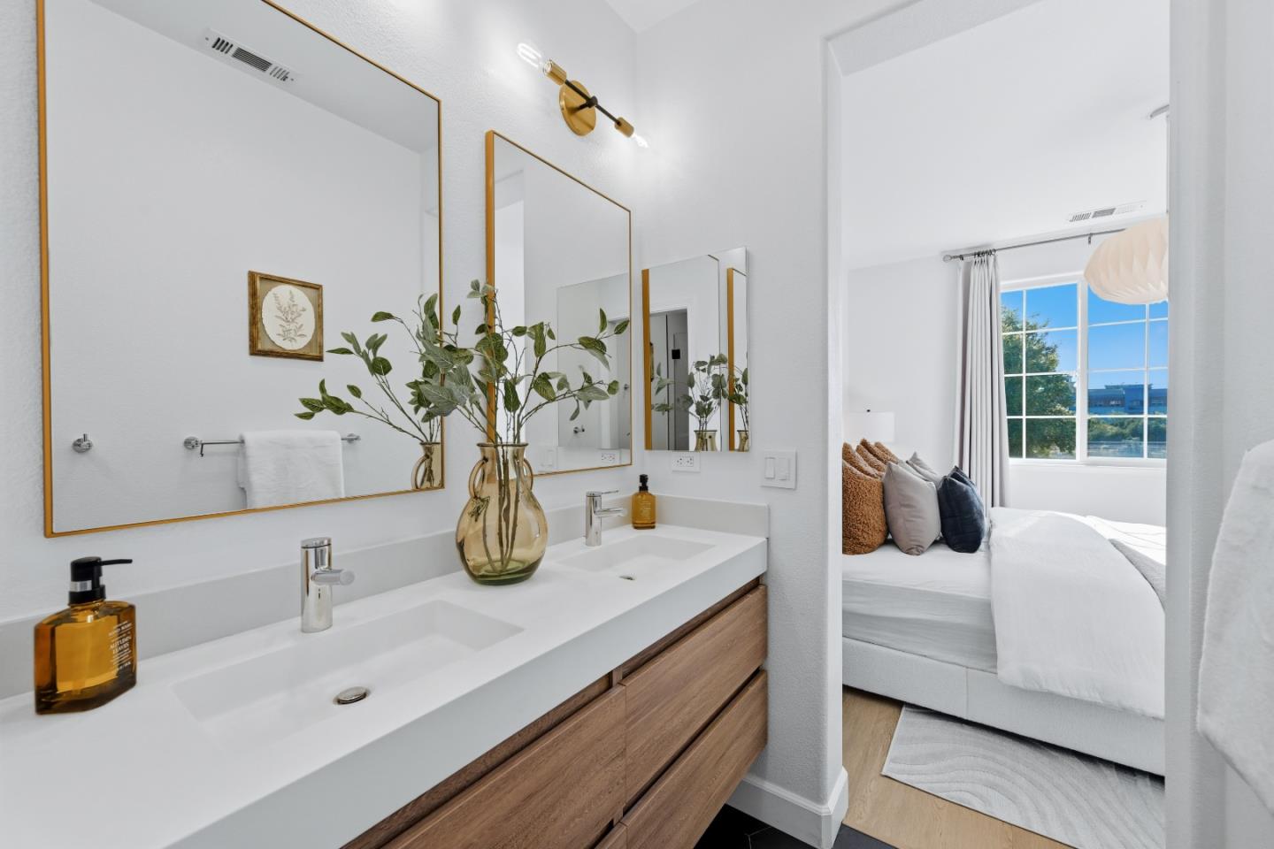 Detail Gallery Image 37 of 68 For 35005 11th St, Union City,  CA 94587 - 4 Beds | 3 Baths