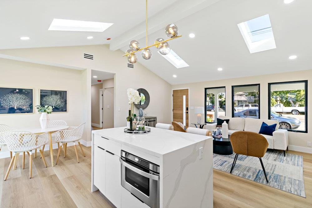 Detail Gallery Image 6 of 80 For 1707 Fruitdale Ave, San Jose,  CA 95128 - 4 Beds | 2 Baths