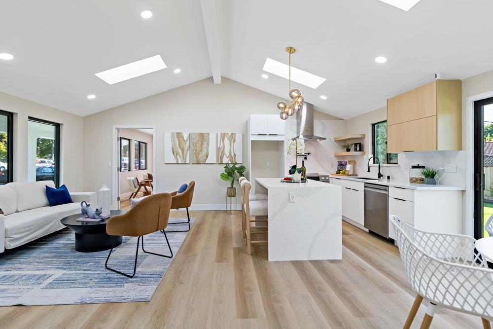 Detail Gallery Image 9 of 80 For 1707 Fruitdale Ave, San Jose,  CA 95128 - 4 Beds | 2 Baths