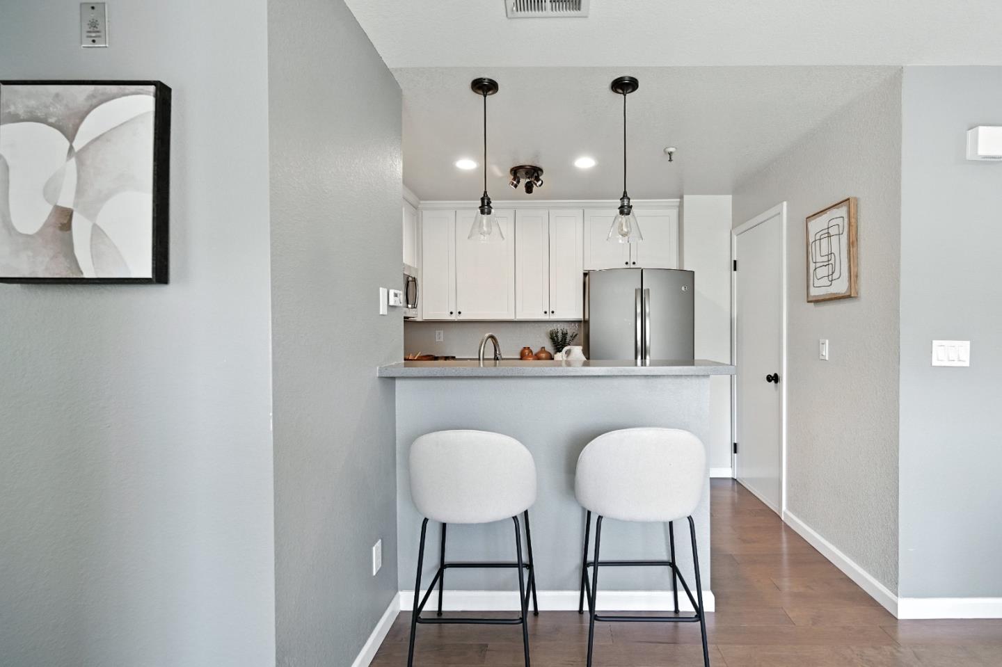 Detail Gallery Image 17 of 56 For 984 Belmont Ter #10,  Sunnyvale,  CA 94086 - 2 Beds | 1 Baths