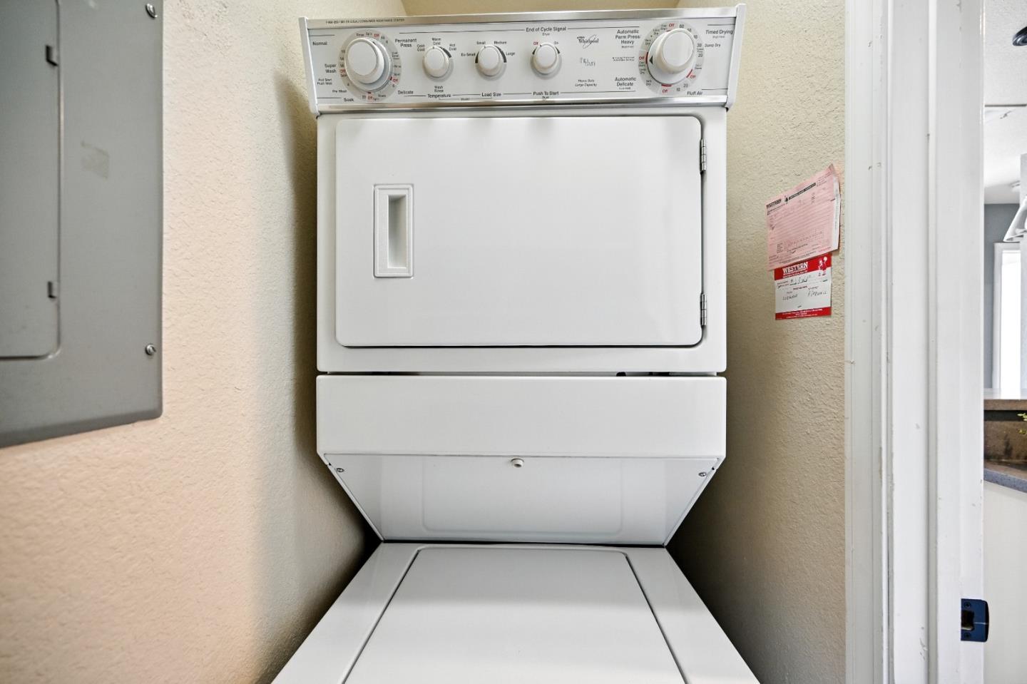 Detail Gallery Image 37 of 56 For 984 Belmont Ter #10,  Sunnyvale,  CA 94086 - 2 Beds | 1 Baths