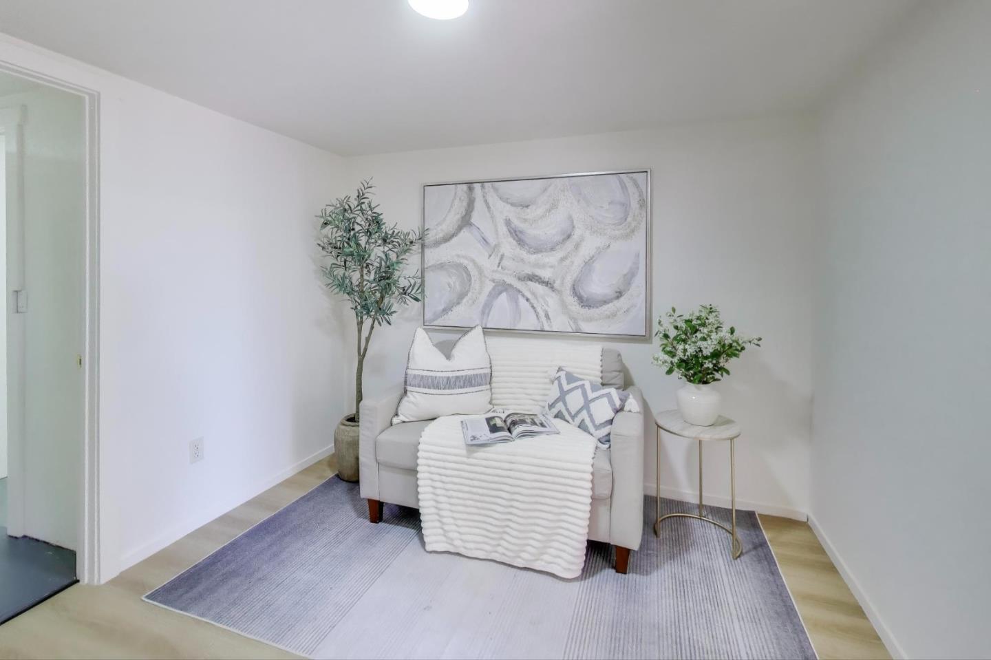 Detail Gallery Image 24 of 30 For 77 Reddy St, San Francisco,  CA 94124 - 3 Beds | 1 Baths