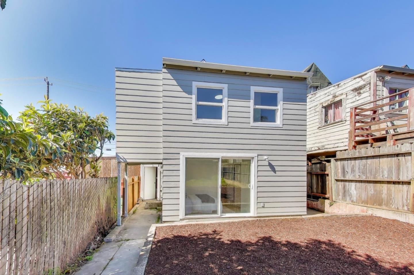 Detail Gallery Image 25 of 30 For 77 Reddy St, San Francisco,  CA 94124 - 3 Beds | 1 Baths