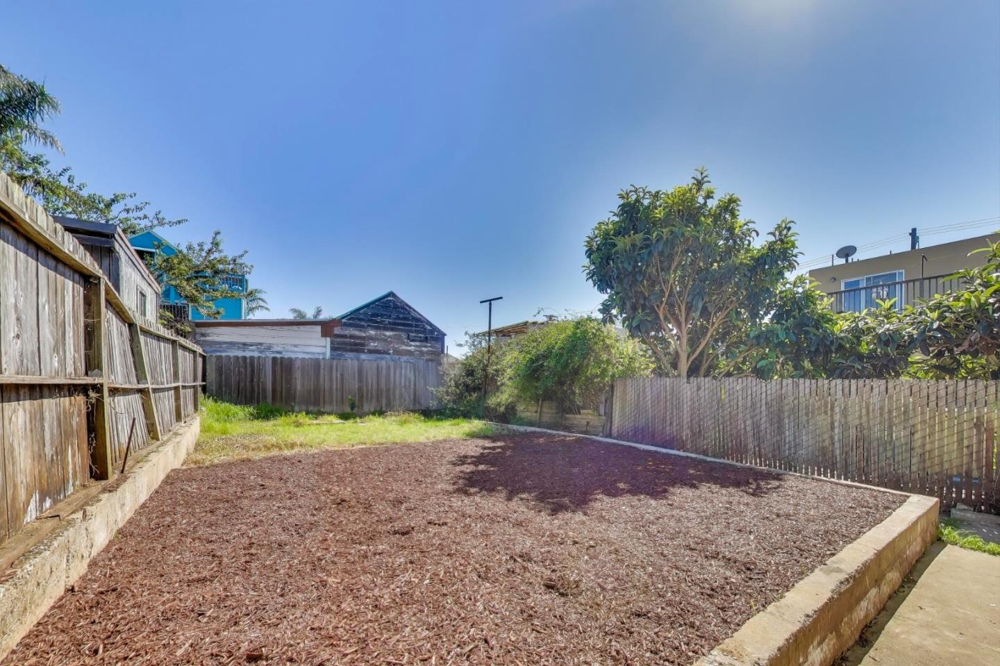 Detail Gallery Image 29 of 30 For 77 Reddy St, San Francisco,  CA 94124 - 3 Beds | 1 Baths