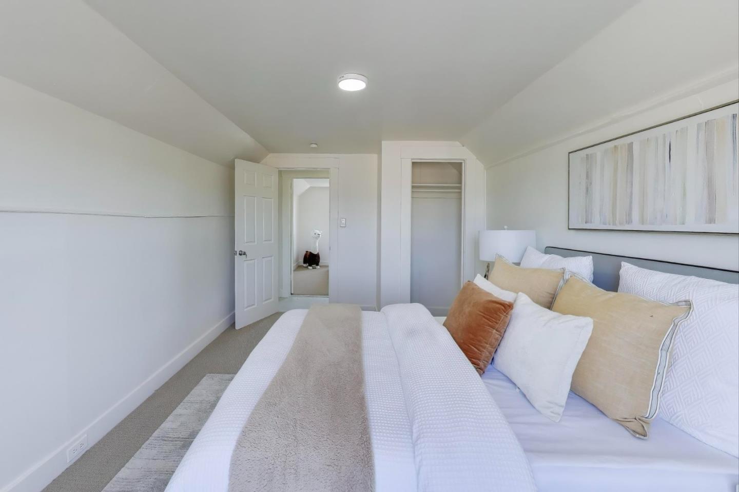 Detail Gallery Image 9 of 30 For 77 Reddy St, San Francisco,  CA 94124 - 3 Beds | 1 Baths