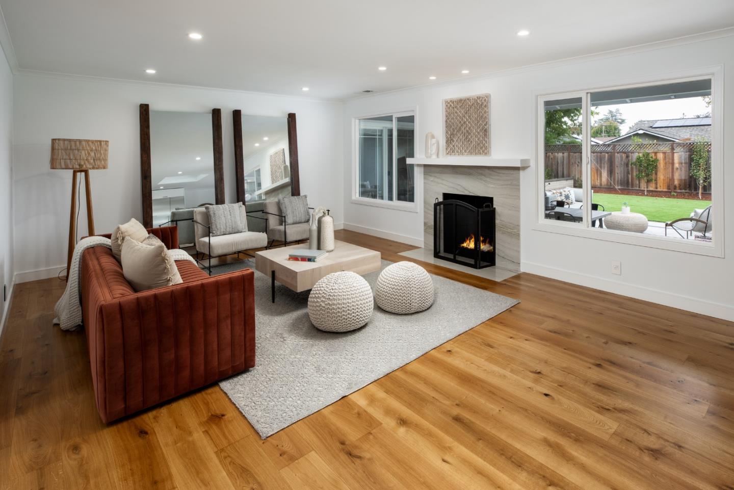 Detail Gallery Image 11 of 47 For 1887 Walnut Dr, Mountain View,  CA 94040 - 4 Beds | 3 Baths