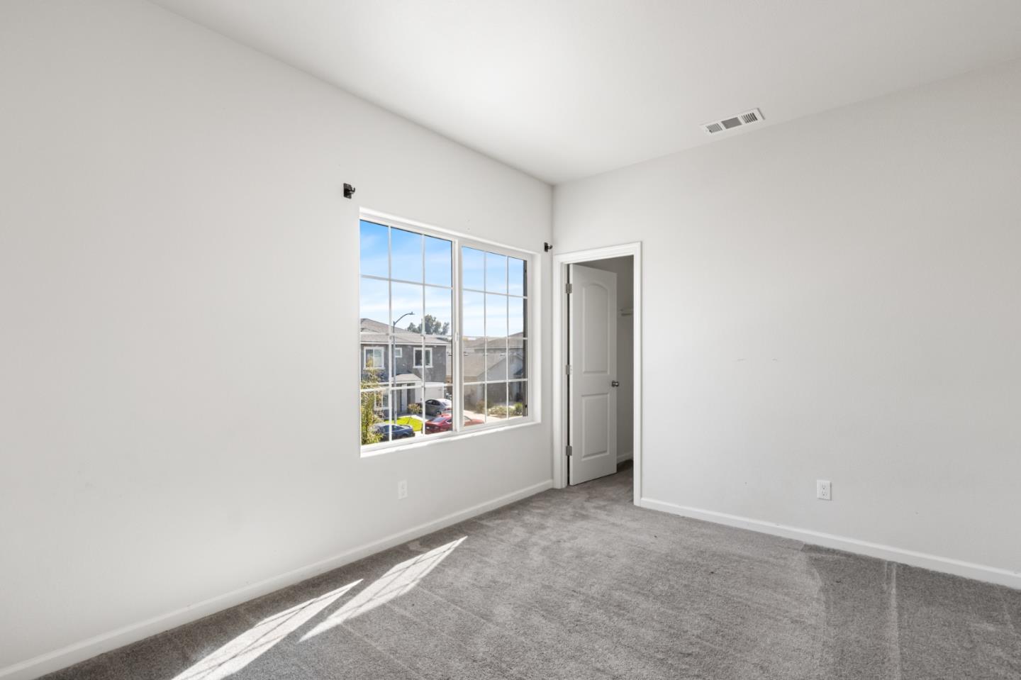 Detail Gallery Image 20 of 31 For 603 Cadiz Ave, Merced,  CA 95341 - 4 Beds | 2/1 Baths