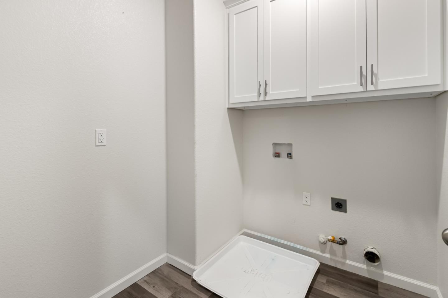 Detail Gallery Image 23 of 31 For 603 Cadiz Ave, Merced,  CA 95341 - 4 Beds | 2/1 Baths