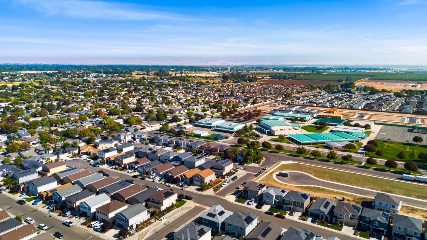 Detail Gallery Image 31 of 31 For 603 Cadiz Ave, Merced,  CA 95341 - 4 Beds | 2/1 Baths