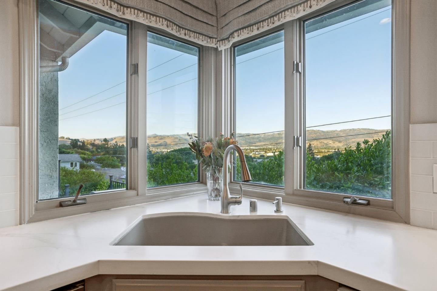 Detail Gallery Image 31 of 44 For 1055 W Dunne Ave, Morgan Hill,  CA 95037 - 4 Beds | 3 Baths