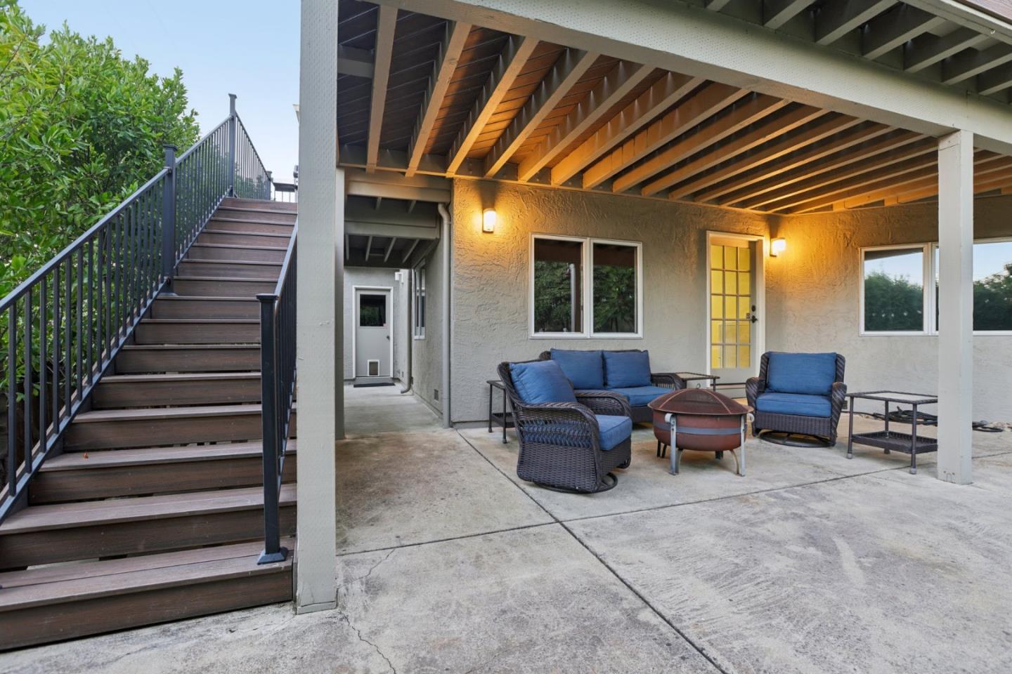 Detail Gallery Image 43 of 44 For 1055 W Dunne Ave, Morgan Hill,  CA 95037 - 4 Beds | 3 Baths