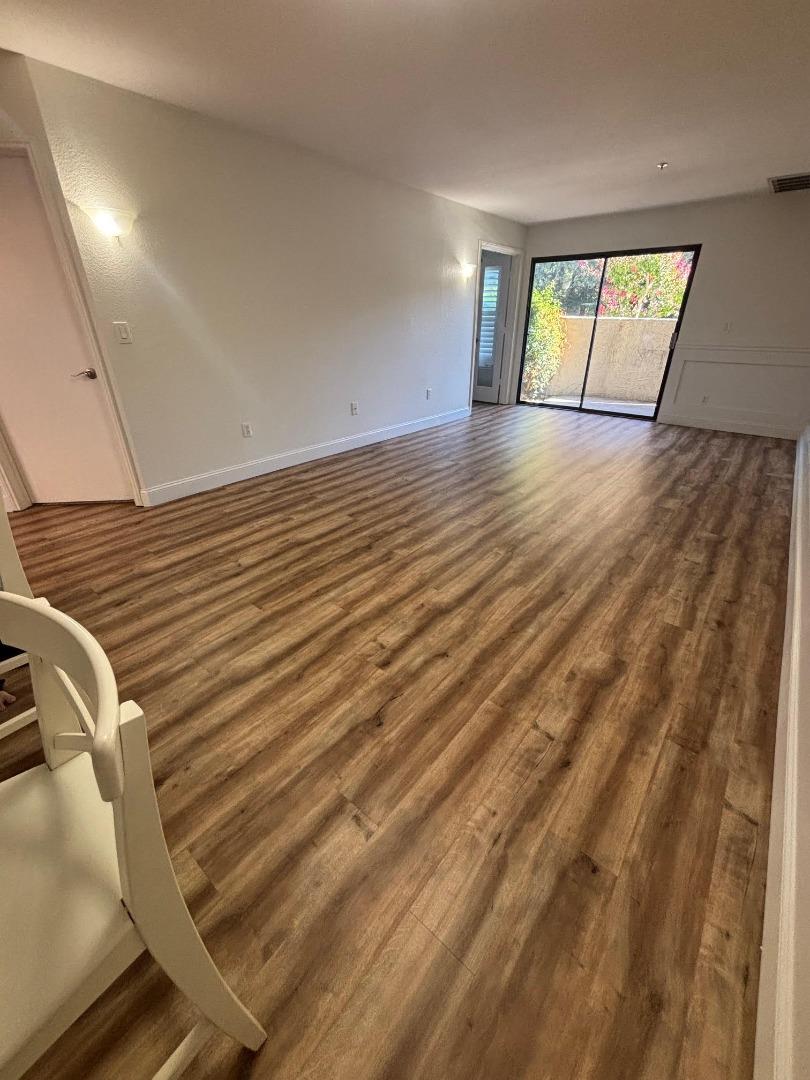 Detail Gallery Image 7 of 32 For 912 S Villa Way, Walnut Creek,  CA 94595 - 1 Beds | 1 Baths