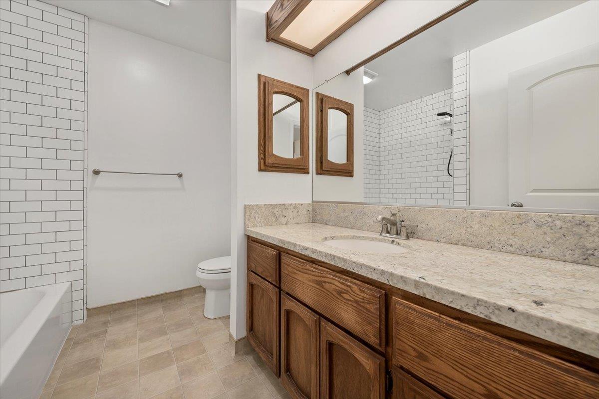 Detail Gallery Image 19 of 29 For 1115 Odyssey Ct, San Jose,  CA 95118 - 3 Beds | 2/1 Baths