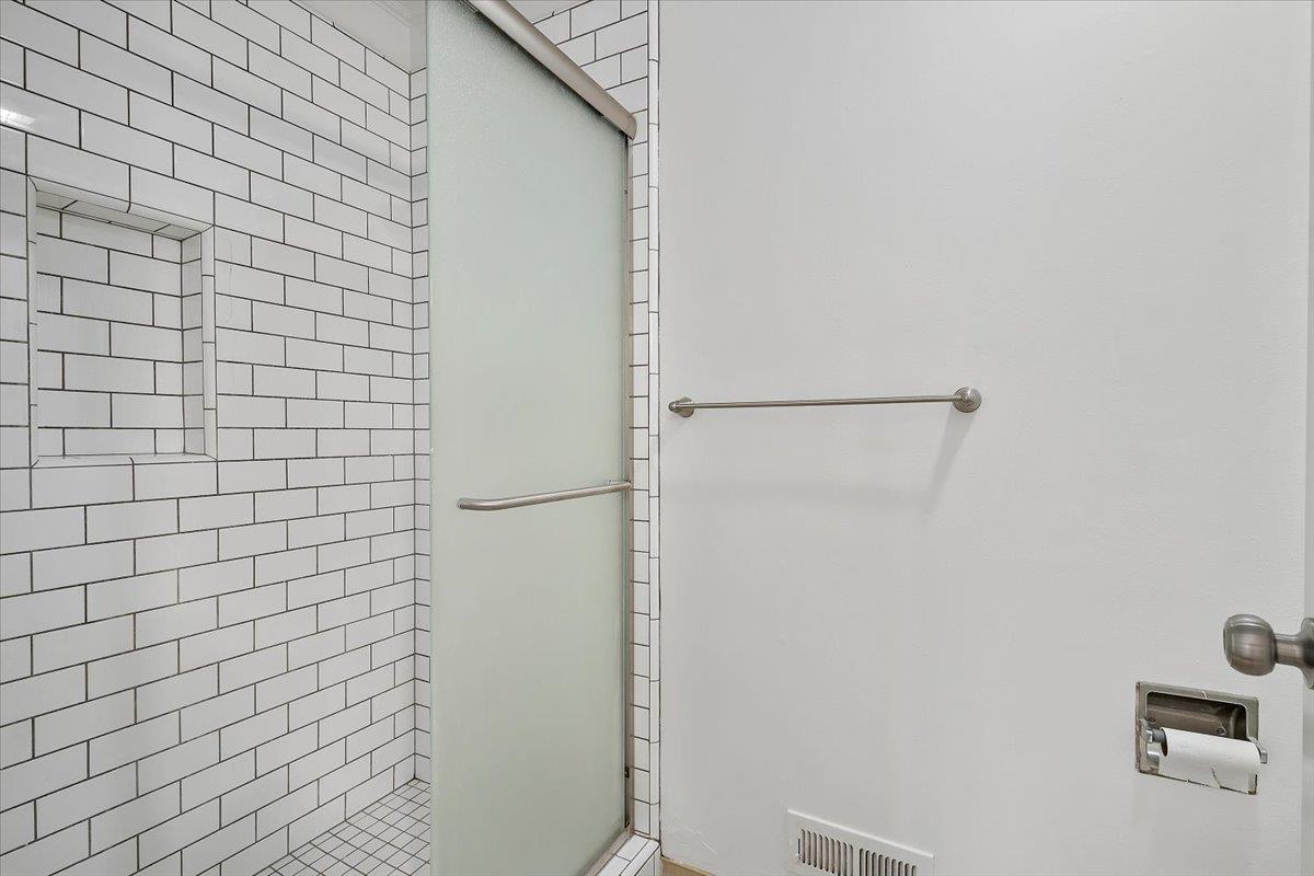 Detail Gallery Image 24 of 29 For 1115 Odyssey Ct, San Jose,  CA 95118 - 3 Beds | 2/1 Baths