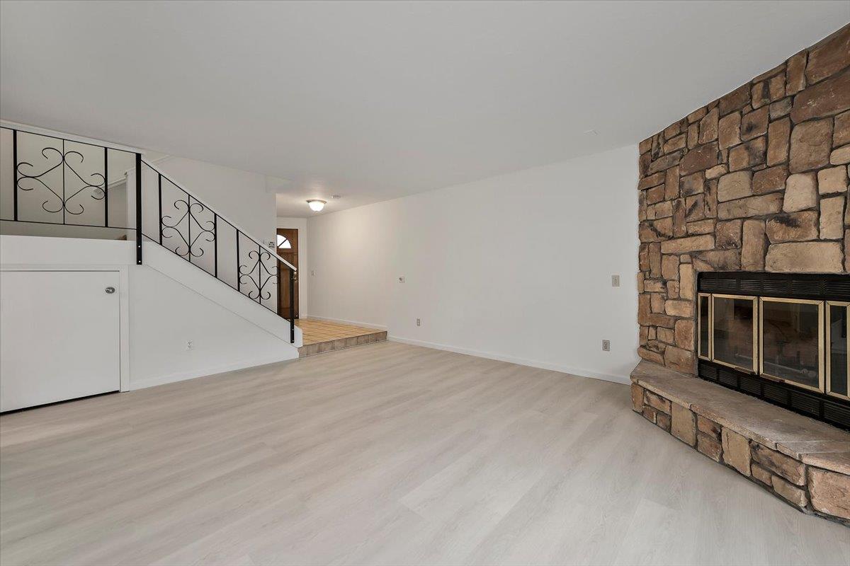 Detail Gallery Image 5 of 29 For 1115 Odyssey Ct, San Jose,  CA 95118 - 3 Beds | 2/1 Baths