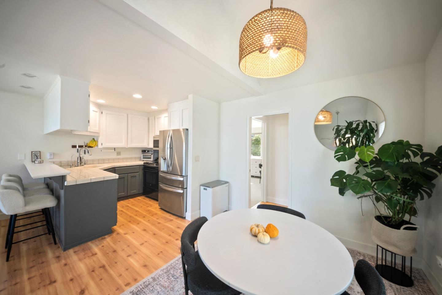 Detail Gallery Image 13 of 31 For 26 Carriage Ln, Scotts Valley,  CA 95066 - 2 Beds | 2 Baths