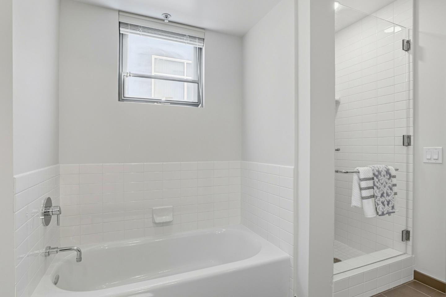 Detail Gallery Image 15 of 37 For 25 S 3rd St #301,  San Jose,  CA 95113 - 3 Beds | 2 Baths