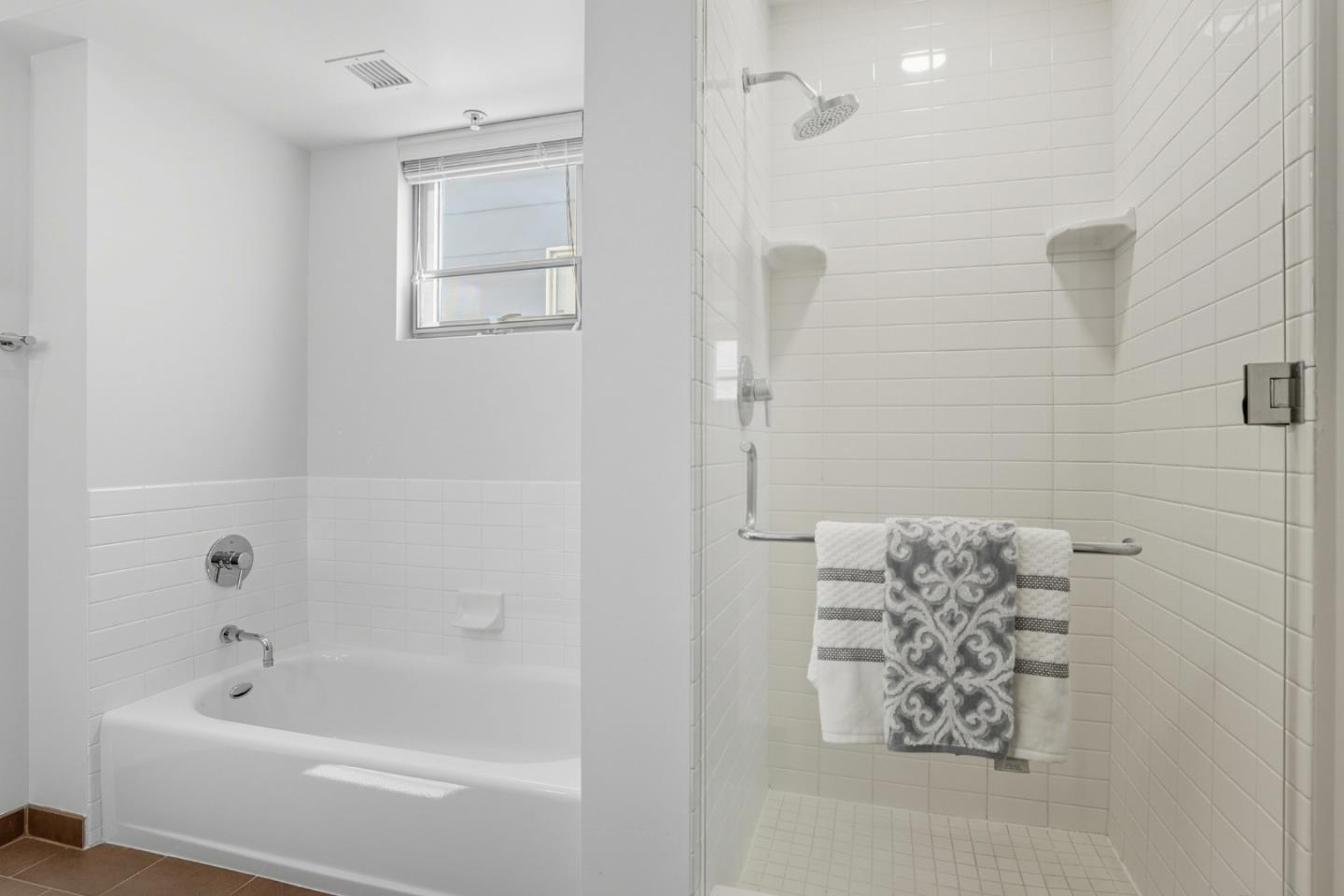 Detail Gallery Image 16 of 37 For 25 S 3rd St #301,  San Jose,  CA 95113 - 3 Beds | 2 Baths