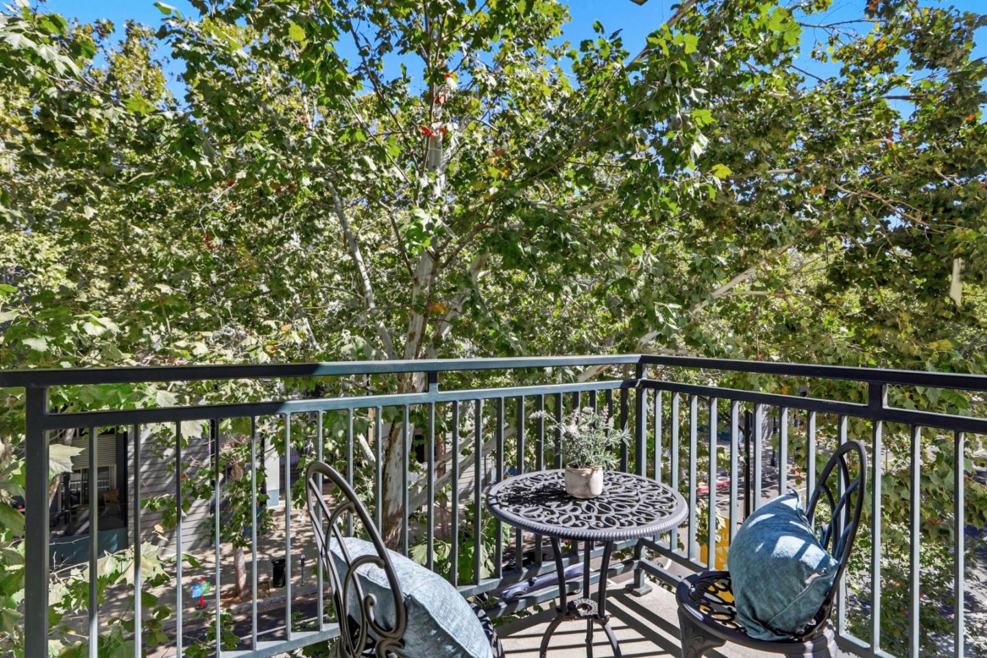 Detail Gallery Image 25 of 37 For 25 S 3rd St #301,  San Jose,  CA 95113 - 3 Beds | 2 Baths