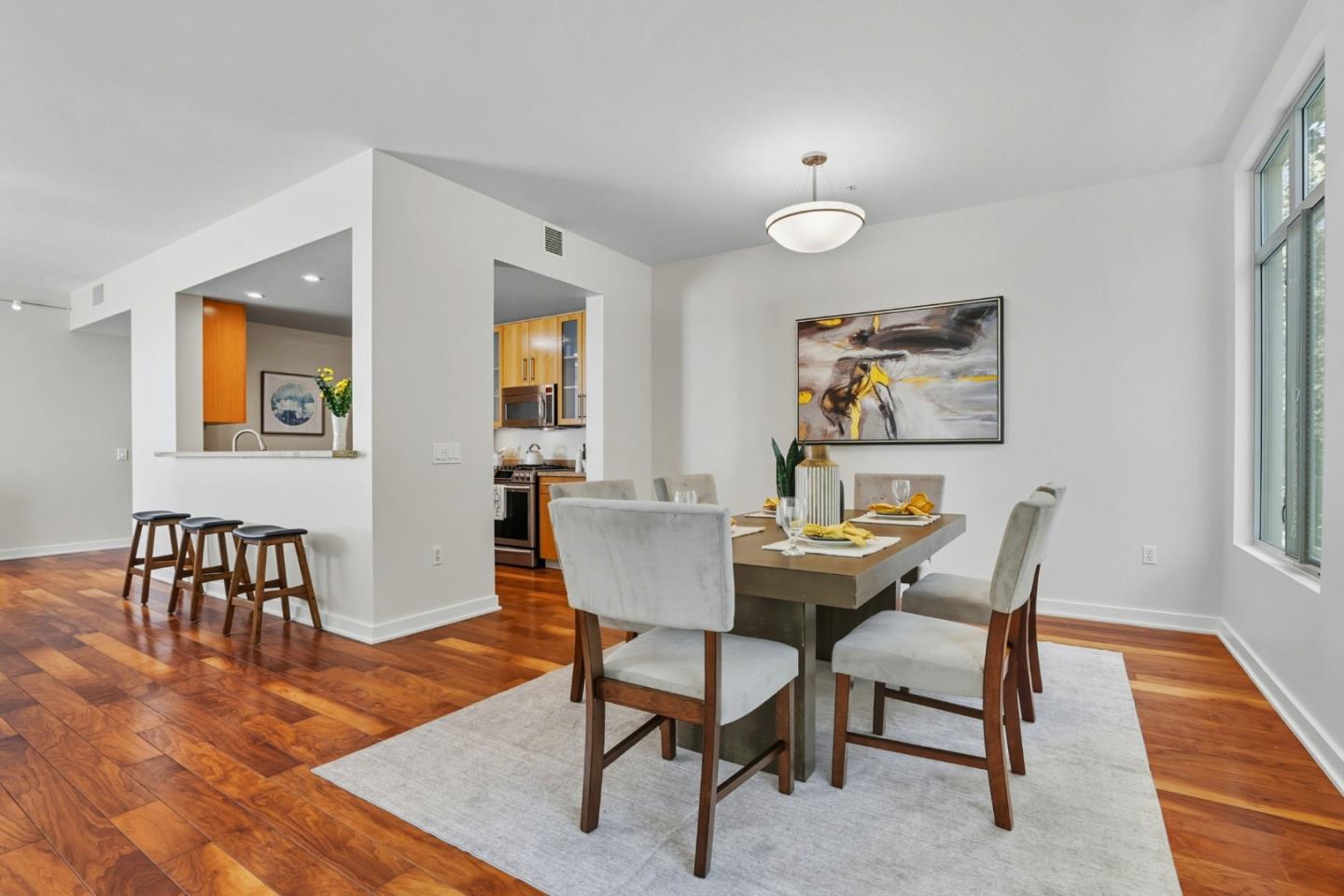 Detail Gallery Image 9 of 37 For 25 S 3rd St #301,  San Jose,  CA 95113 - 3 Beds | 2 Baths