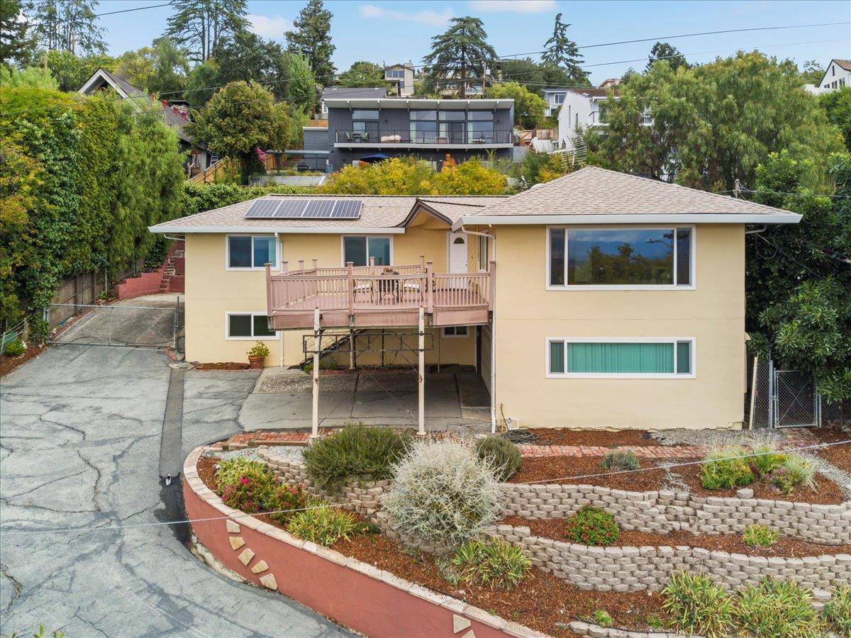 Front Image Thumbnail for ML82024090