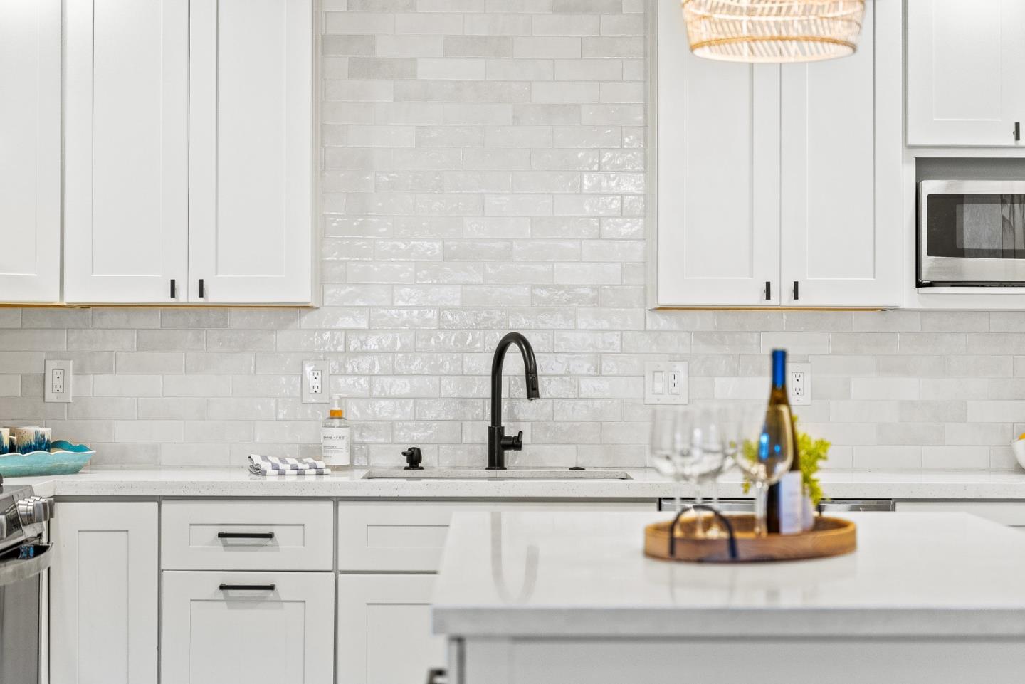 Detail Gallery Image 11 of 24 For 115 Oceanview Dr, La Selva Beach,  CA 95076 - 3 Beds | 2 Baths