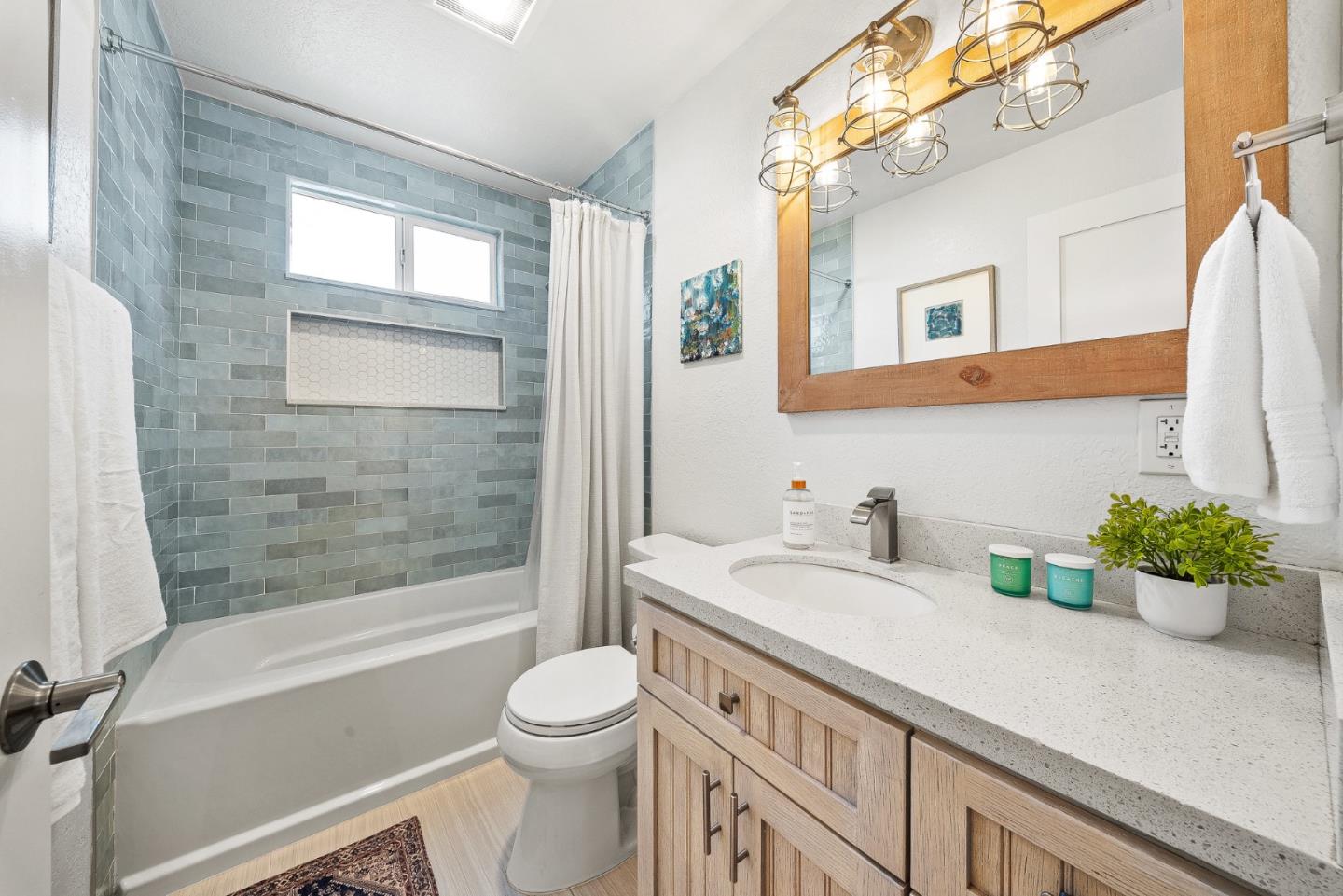 Detail Gallery Image 15 of 24 For 115 Oceanview Dr, La Selva Beach,  CA 95076 - 3 Beds | 2 Baths