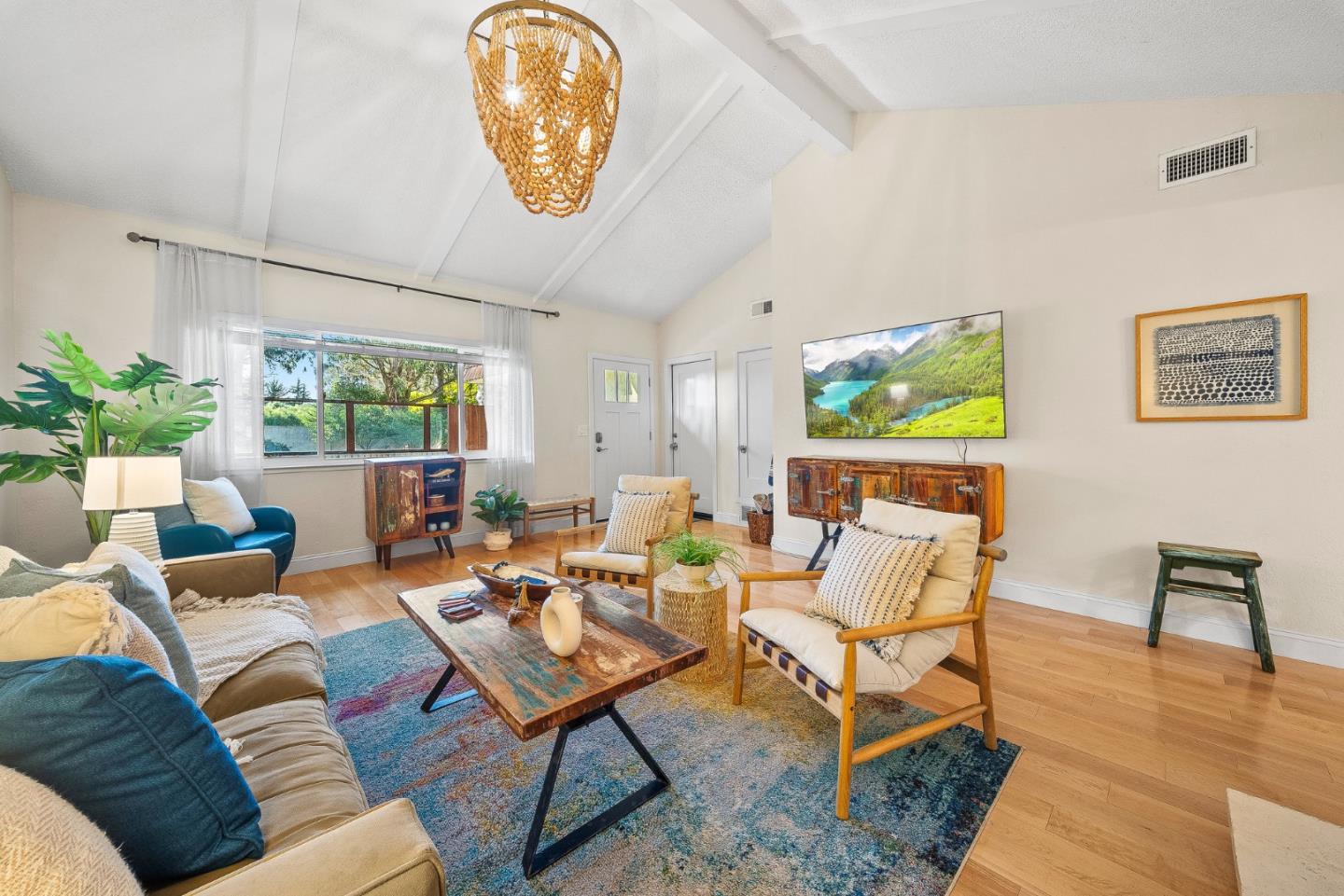 Detail Gallery Image 5 of 24 For 115 Oceanview Dr, La Selva Beach,  CA 95076 - 3 Beds | 2 Baths