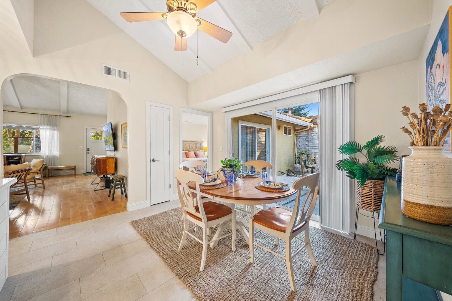 Detail Gallery Image 7 of 24 For 115 Oceanview Dr, La Selva Beach,  CA 95076 - 3 Beds | 2 Baths