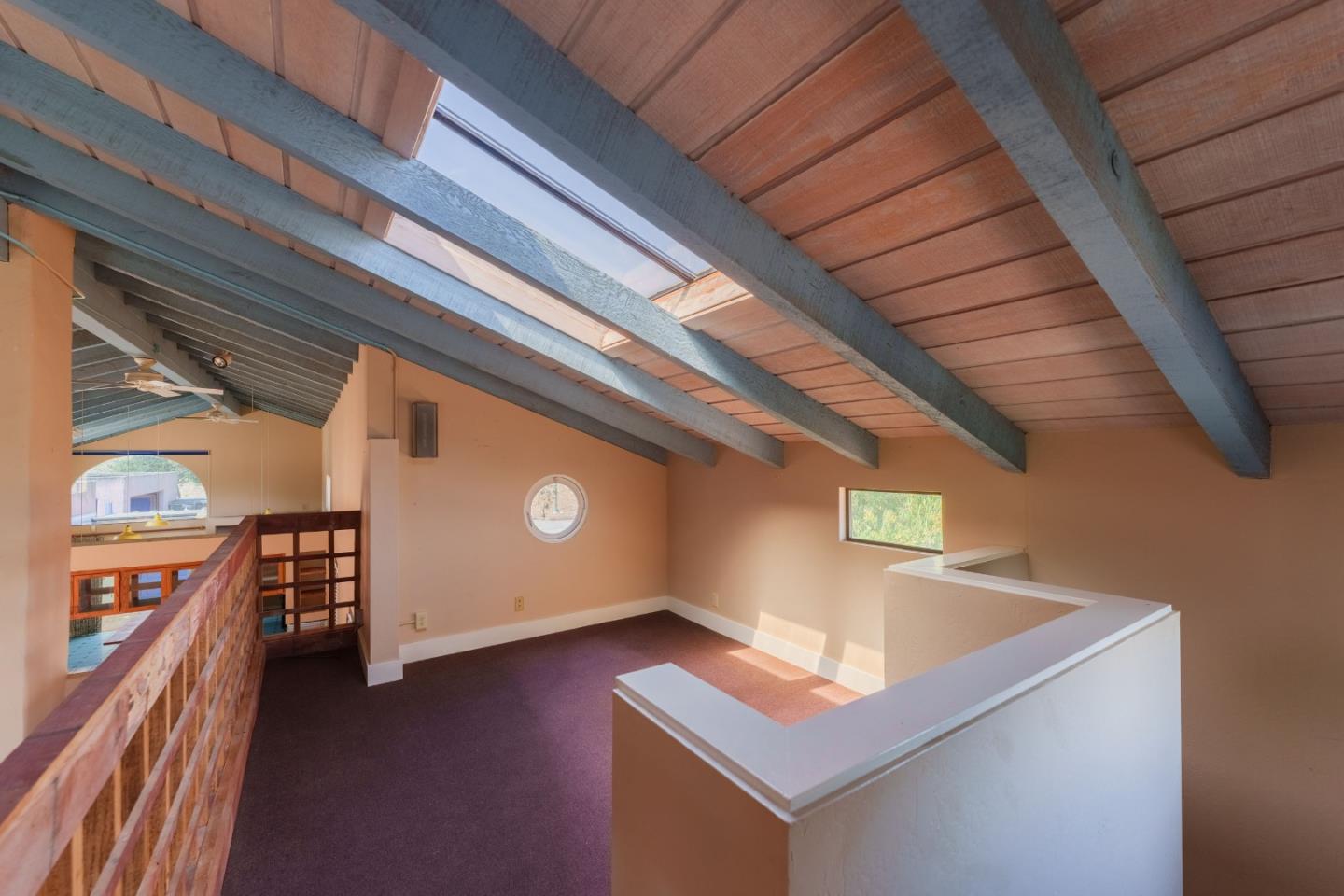 Detail Gallery Image 15 of 33 For 1352 River Rd, Salinas,  CA 93908 - 5 Beds | 3/1 Baths