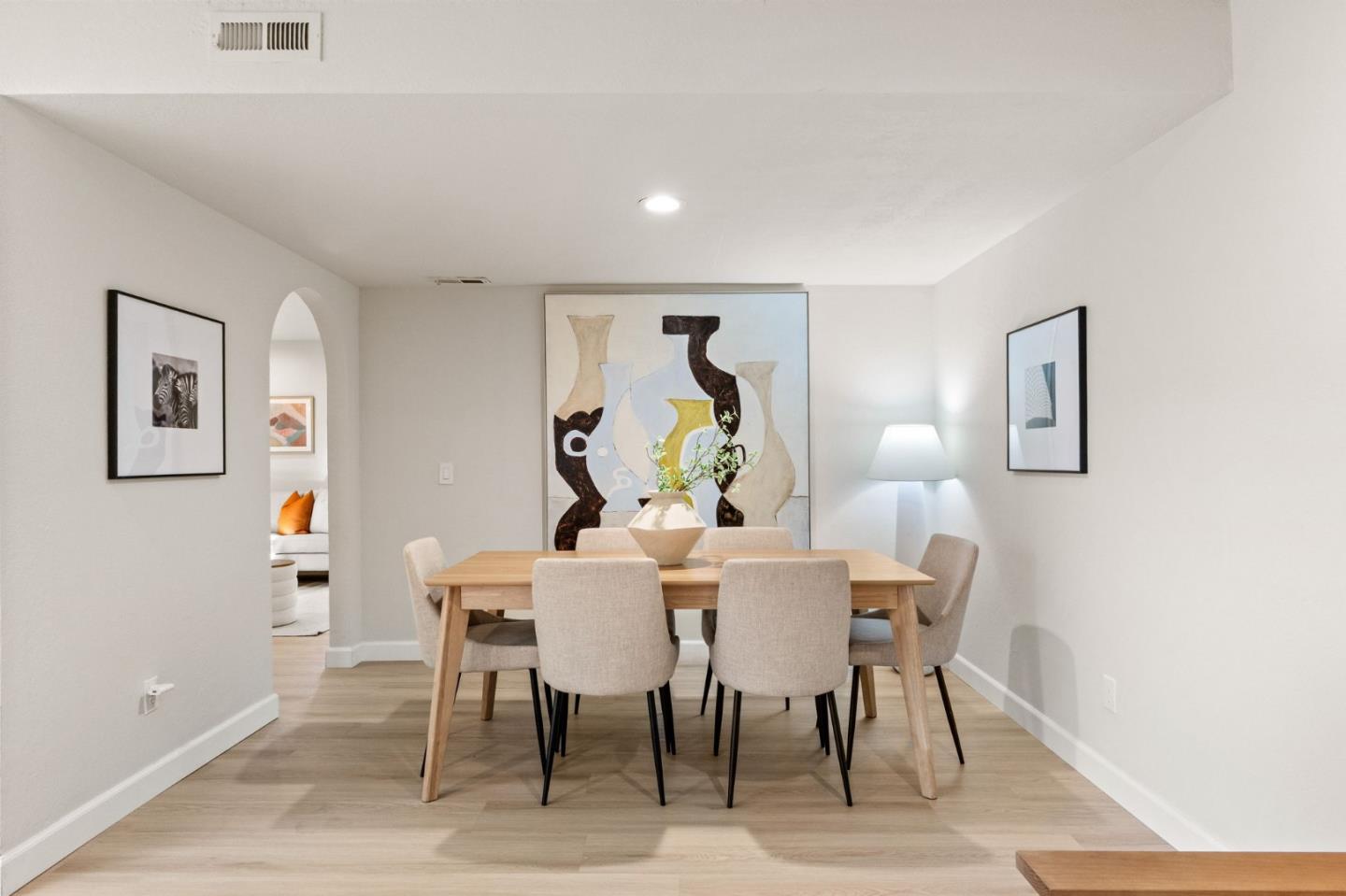 Detail Gallery Image 10 of 59 For 112 El Olivar, Los Gatos,  CA 95032 - 4 Beds | 2/1 Baths