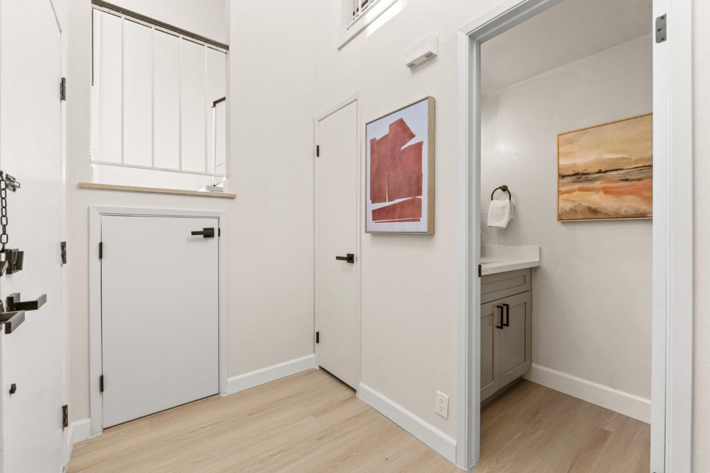 Detail Gallery Image 17 of 59 For 112 El Olivar, Los Gatos,  CA 95032 - 4 Beds | 2/1 Baths