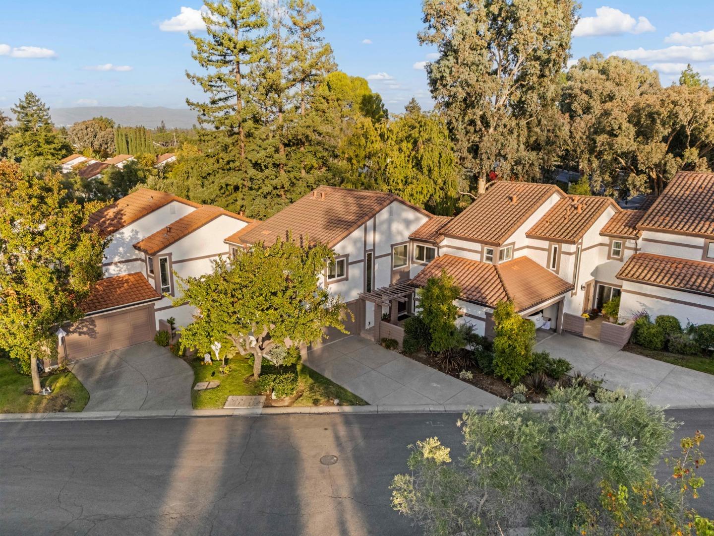 Detail Gallery Image 48 of 59 For 112 El Olivar, Los Gatos,  CA 95032 - 4 Beds | 2/1 Baths