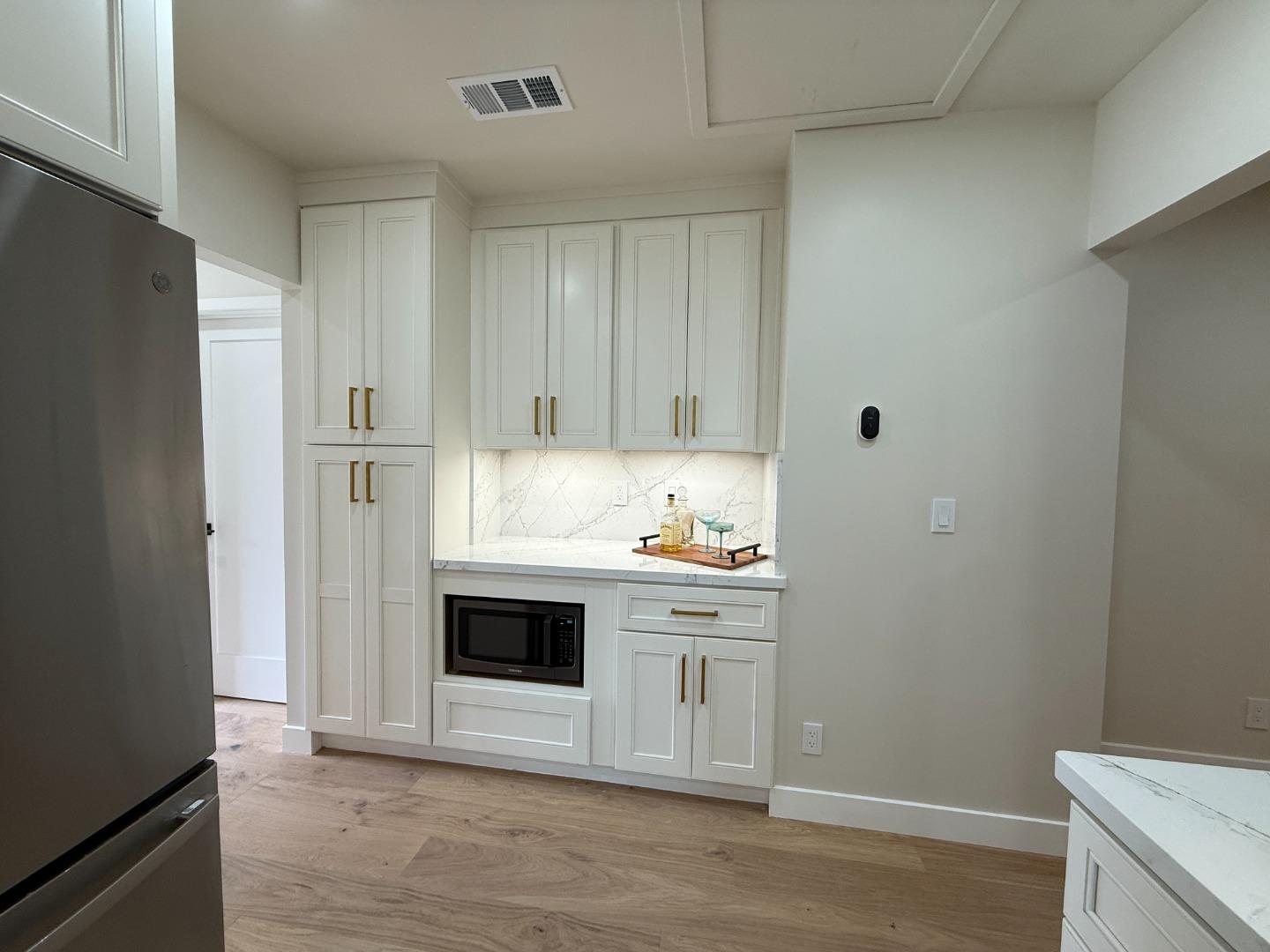 Detail Gallery Image 14 of 33 For 199 S 23rd St, San Jose,  CA 95116 - 4 Beds | 2 Baths