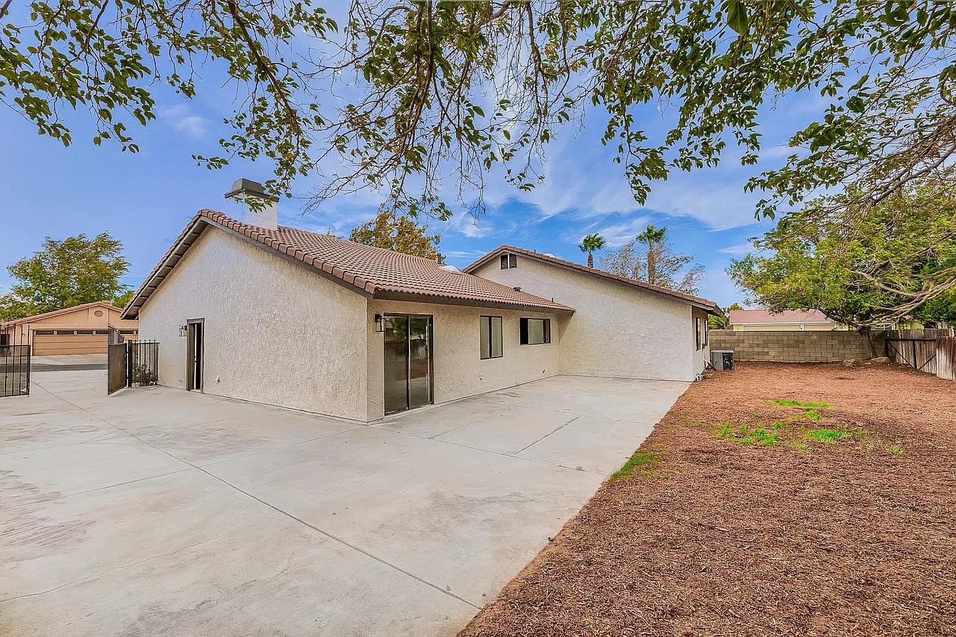 Detail Gallery Image 13 of 13 For 42350 Encanto Way, Lancaster,  CA 93536 - 3 Beds | 2 Baths