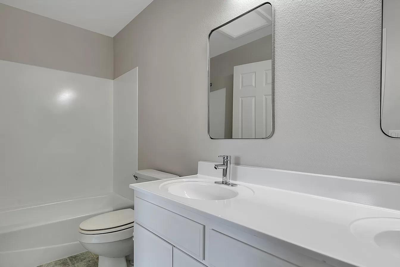 Detail Gallery Image 9 of 13 For 42350 Encanto Way, Lancaster,  CA 93536 - 3 Beds | 2 Baths