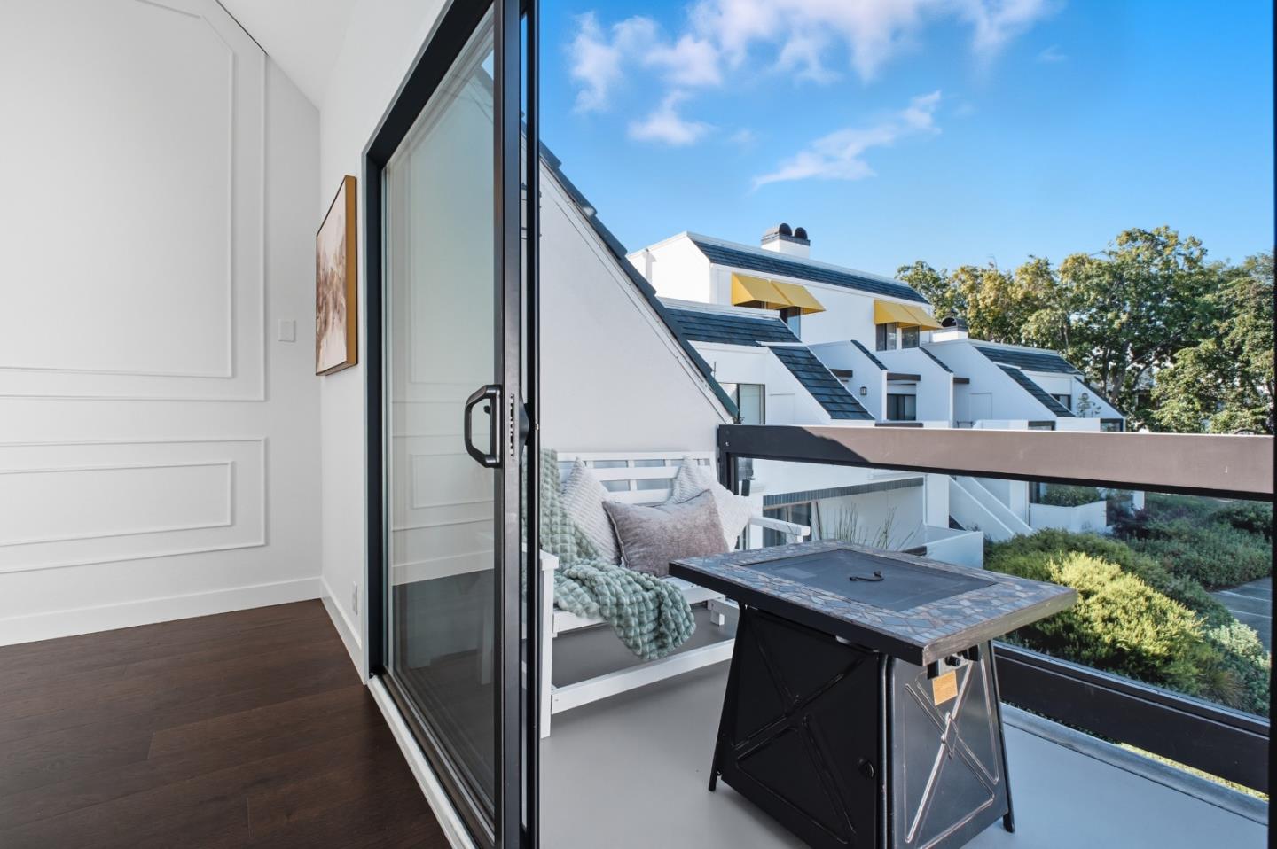 Detail Gallery Image 13 of 65 For 831 Balboa Ln, Foster City,  CA 94404 - 2 Beds | 2 Baths