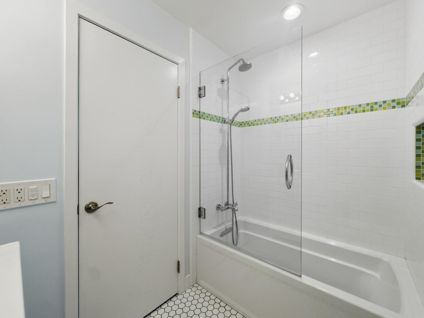 Detail Gallery Image 44 of 65 For 831 Balboa Ln, Foster City,  CA 94404 - 2 Beds | 2 Baths