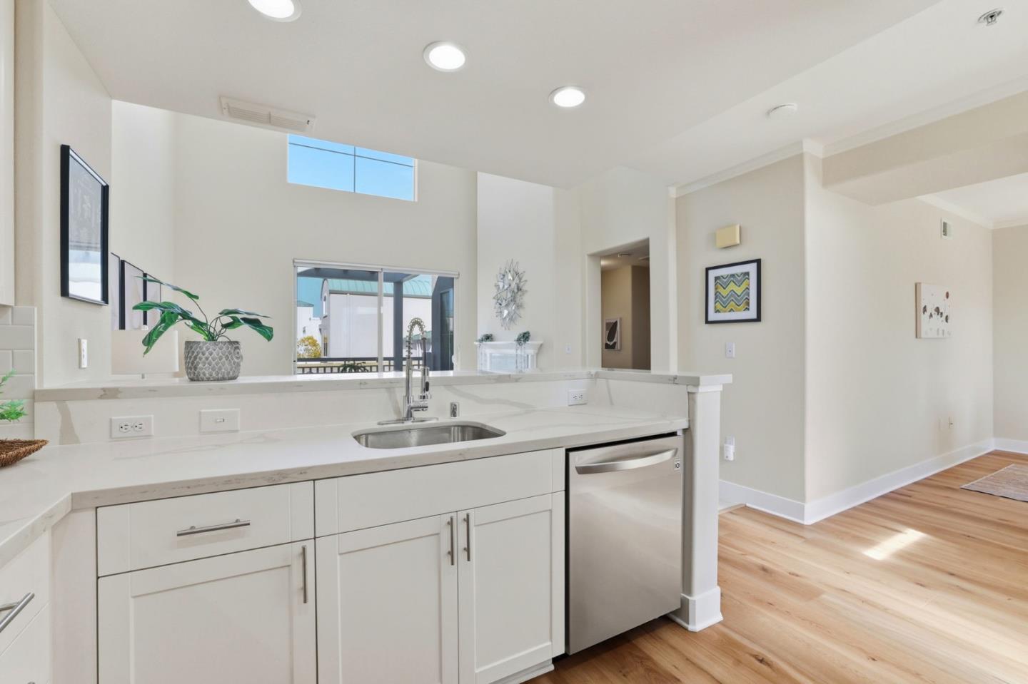 Detail Gallery Image 11 of 39 For 3901 Lick Mill Blvd #430,  Santa Clara,  CA 95054 - 1 Beds | 1 Baths